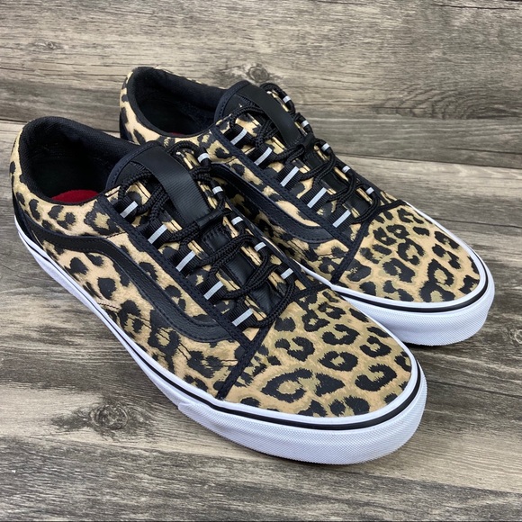 vans off the wall leopard shoes